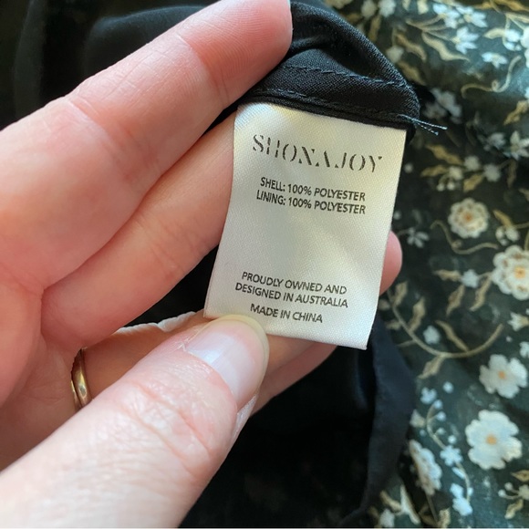 Shona Joy dress size 4 - Picture 10 of 10